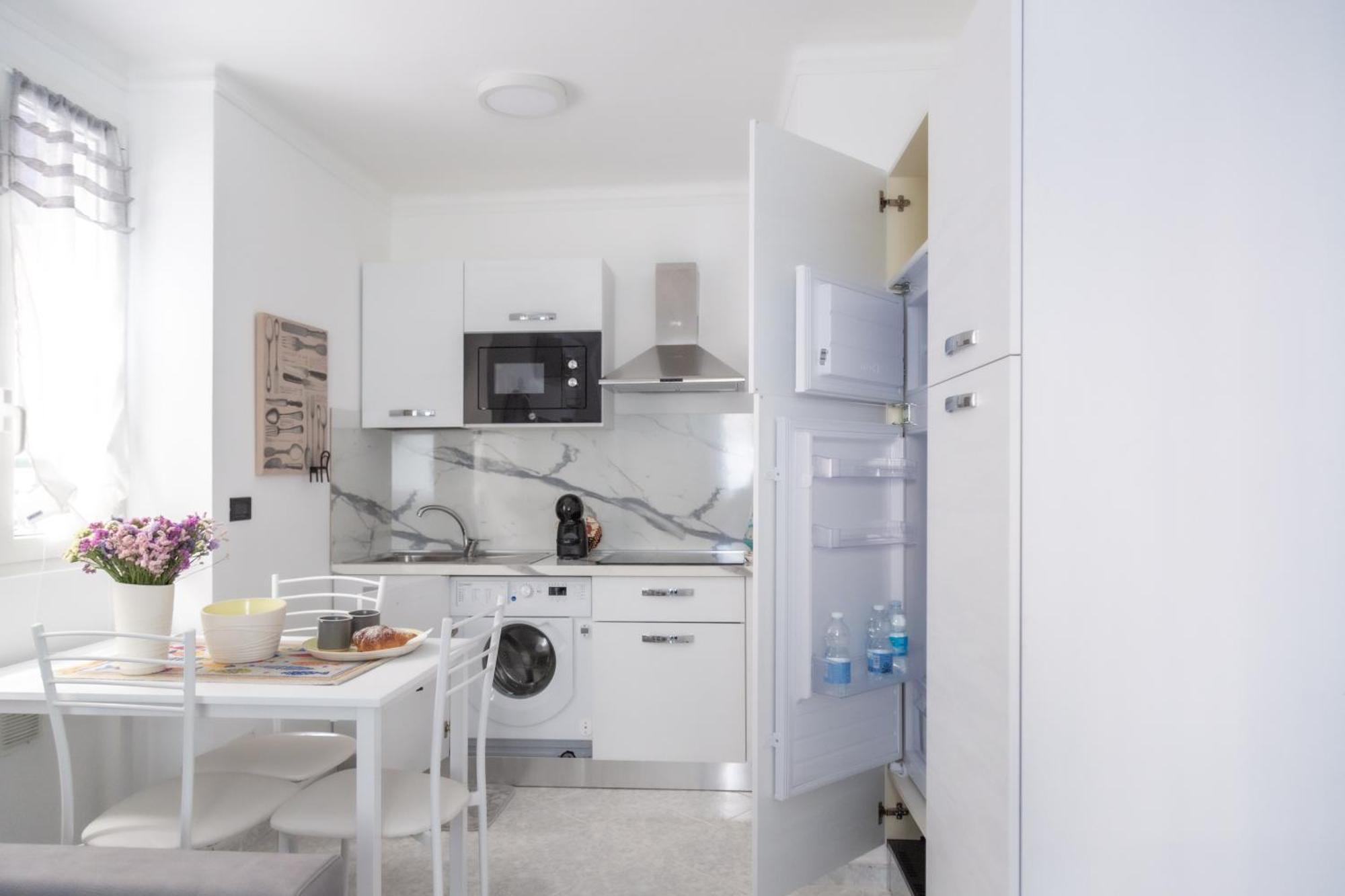 Casa Liri Sanremo -Centrale, Moderna, 5Min Spiaggia, Ariston- Eksteriør bilde